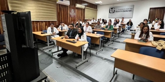 Conferencia Magistral: “La relevancia del consentimiento informado y NOM 004 en el acto médico”.